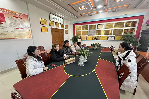 Discussing New Cooperation Opportunities: Juxizhuo Conducts In-depth Exchanges with Overseas Clients